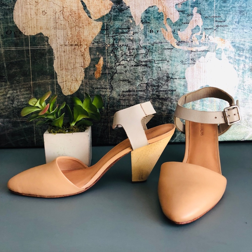 NWOT- Vintage Nude & Grey Color Ariana Bohling 🌺